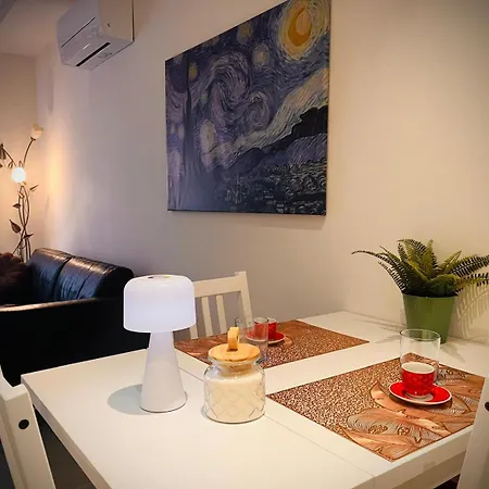Apartment In The Historic Center Verbania