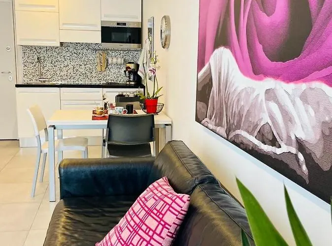 Lejlighed In The Historic Center *