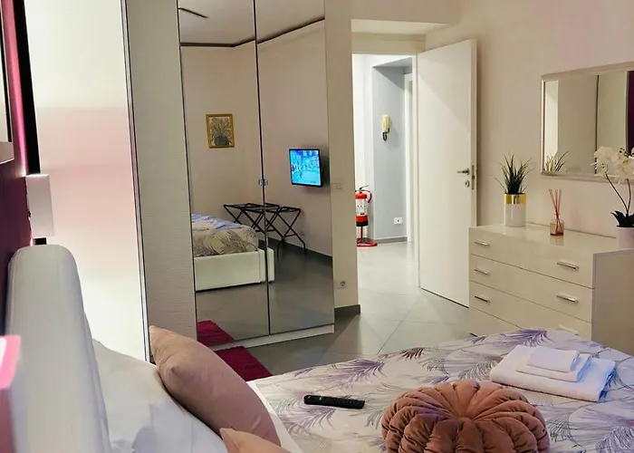 In The Historic Center Lejlighed