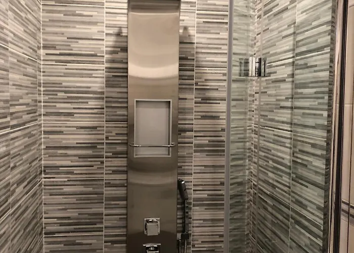 In The Historic Center Lejlighed